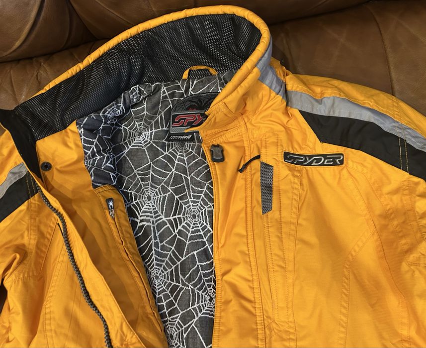 Лижная, сноубордическая куртка Spyder