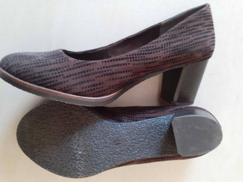 Nowe buty damskie półbuty 41 Marco Tozzi wsuwane obcas