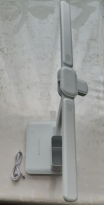 Лампа настольная