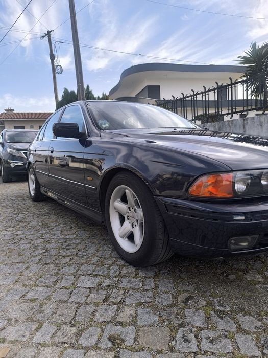 Vendo BMW 530d e39 ou troco por caravana