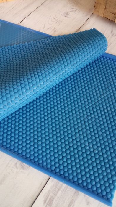 Вощина. Матриця для лиття вощини б/у.