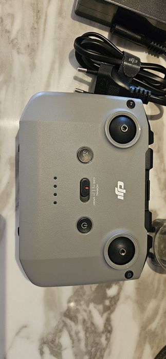 Dji Air 2S Selado caixa - Fly More Combo