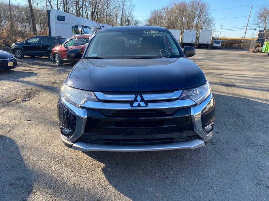 Цапфа задняя правая в сборе со ступицей Mitsubishi Outlander 3 2012-2021 кулак поворотный