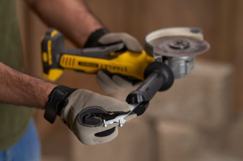 Szlifierka Kątowa Akumulatorowa 125Mm V20 18V 0*Ah Stanley