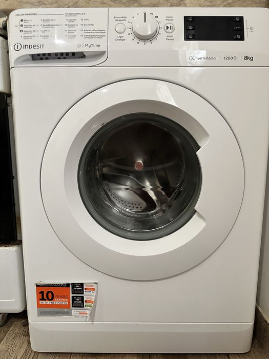 Máquina de lavar roupa Indesit 8kg – 1200 rpm