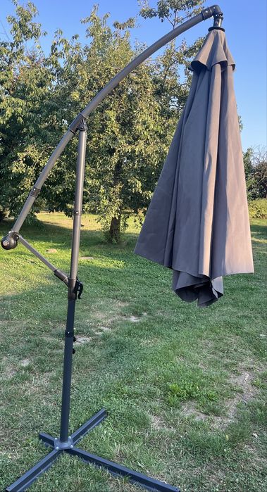 Parasol ogrodowy 3m Vounot na wysięgniku