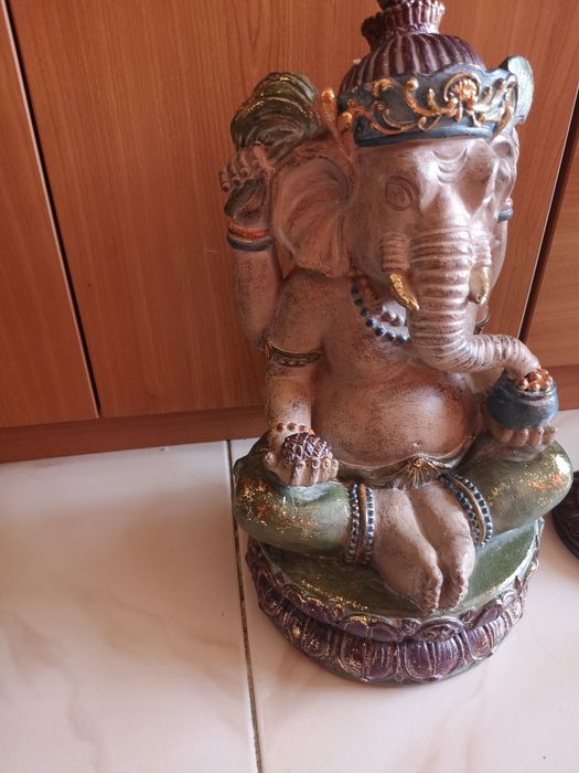 Vendo artigos decorativos Lord Ganesha