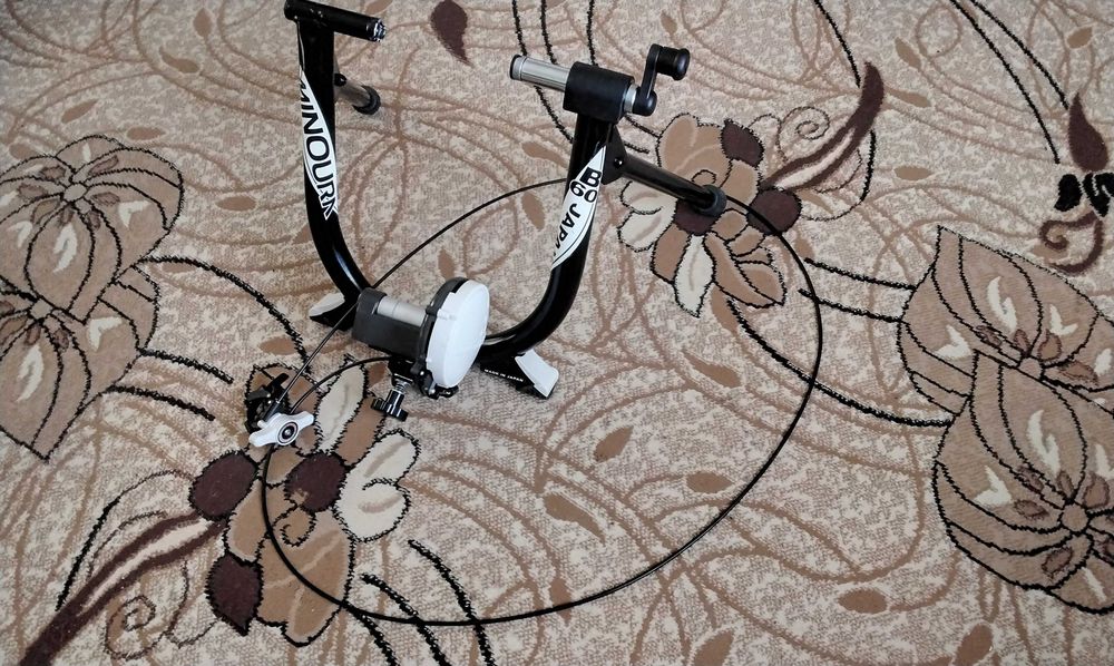 Трейнер Minoura MagTurbo B60 велостанок велотренажер