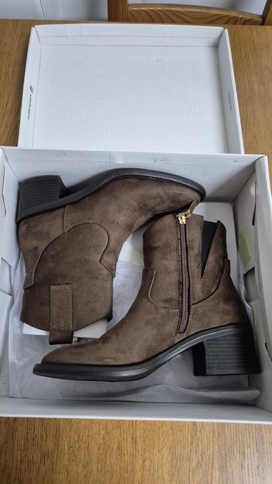 Botas  Castanhas