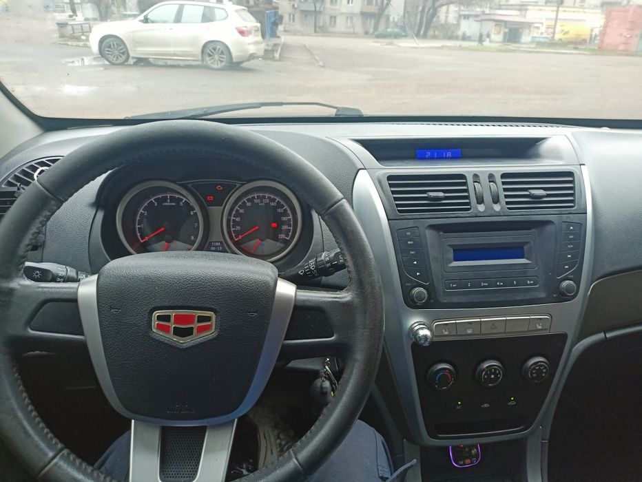 Продам geely Emgrand x7