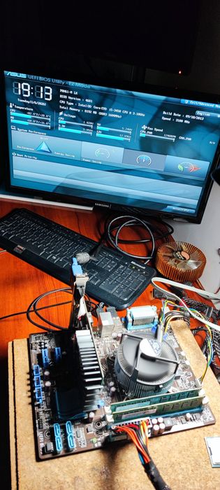 Motherboard ASUS P8H61-M LX ( Socket 1155 )