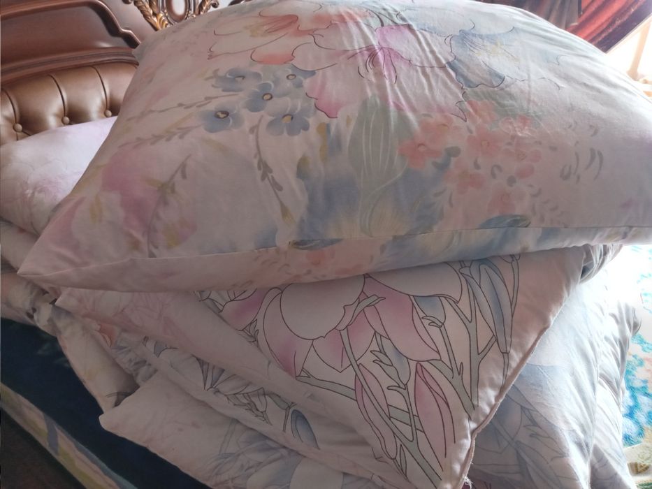 Продам подушки новые