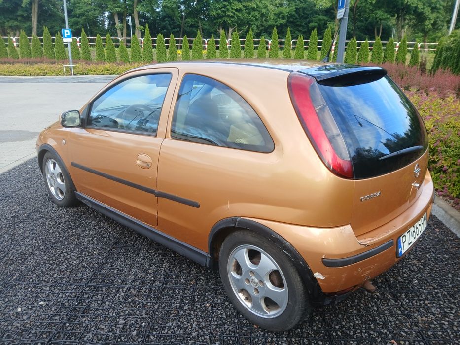 Sprzedam Opla Corse 1.2 Benzyna  2004r