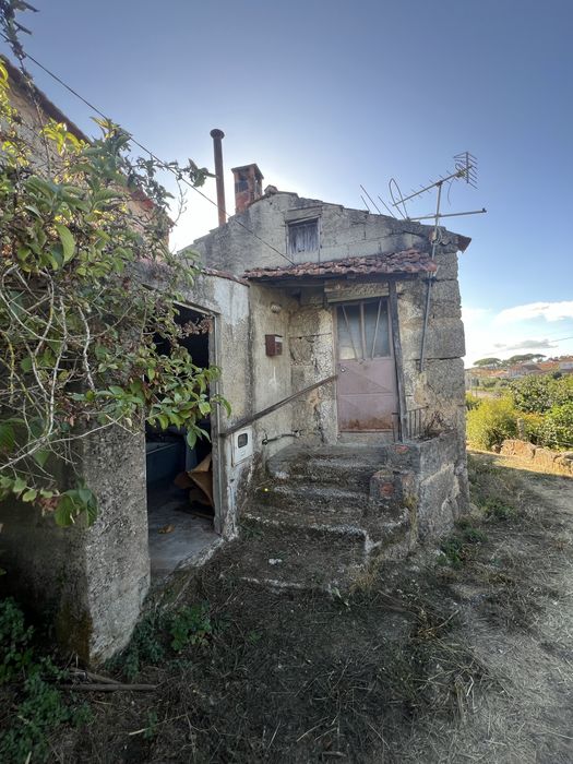 Casa em Pedra para Venda | Travancinha – Seia