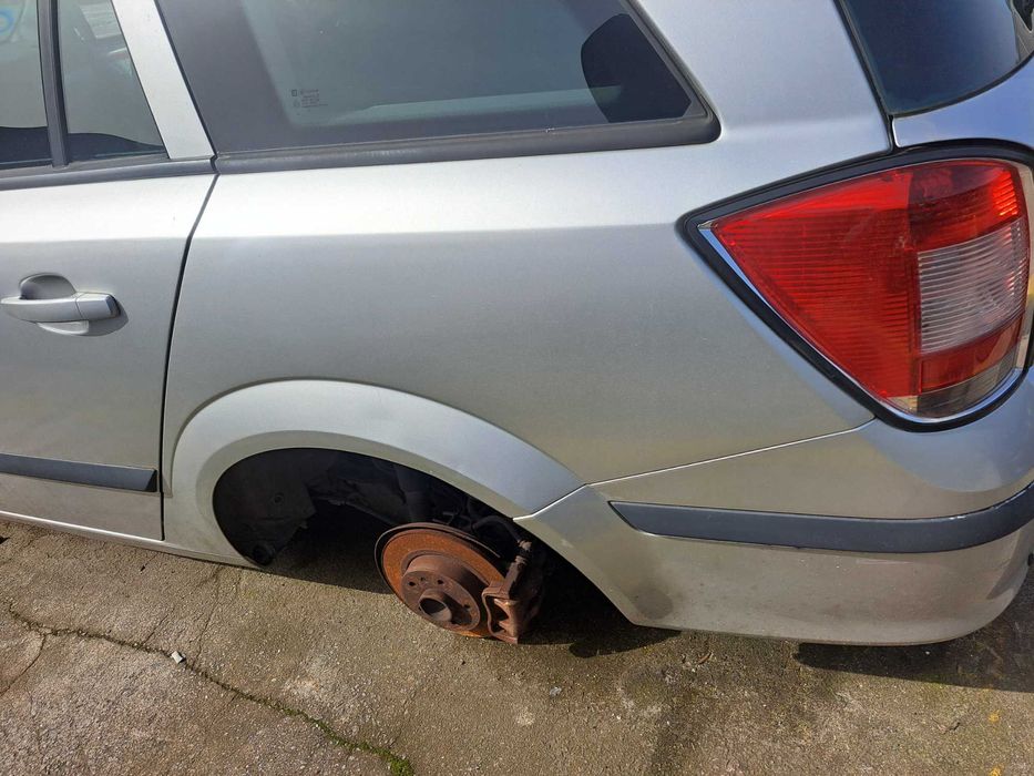 Opel astra h peças