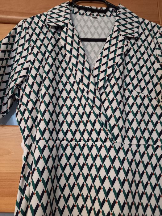 Śliczna sukienka rozm. S