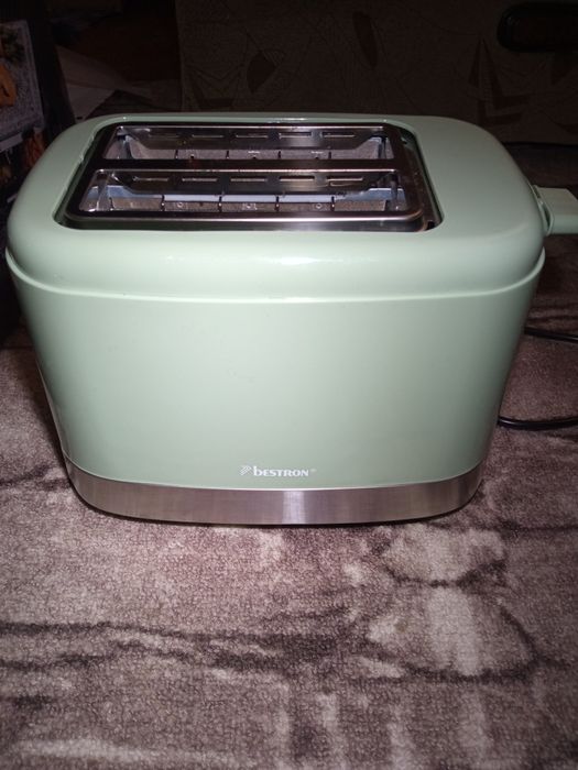 Продам тостер бестрон