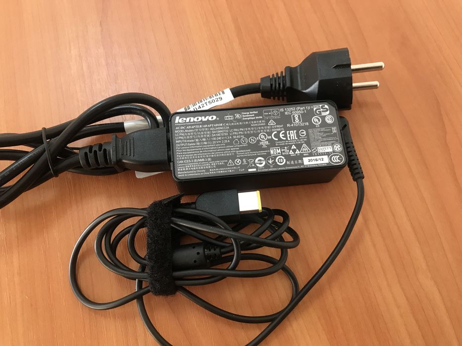 Блок питания для ноутбука Lenovo 20 V 2,25 A ADLX45NCC3A Оригинал