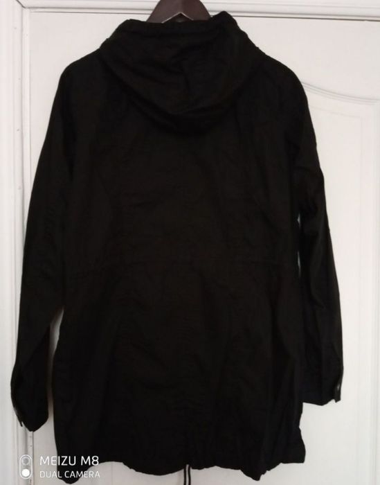 Жіноча вітровка Orsay,48-50.