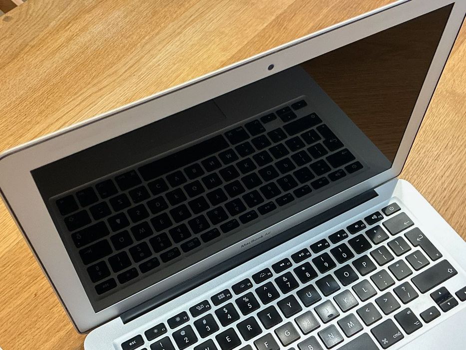 MacBook Air early 2015, model A1466, 8GB RAM, 128GB SSD - KRAKÓW