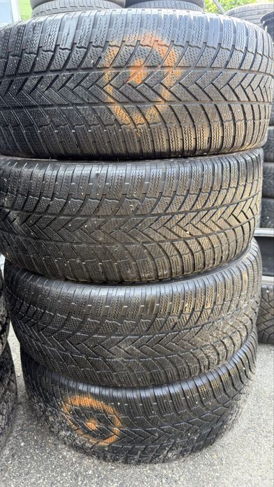 235/55/19 Bridgestone Blizak LM 005