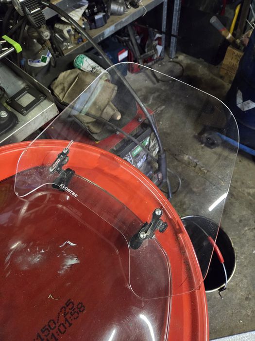 Deflektor szyby motocykl skuter