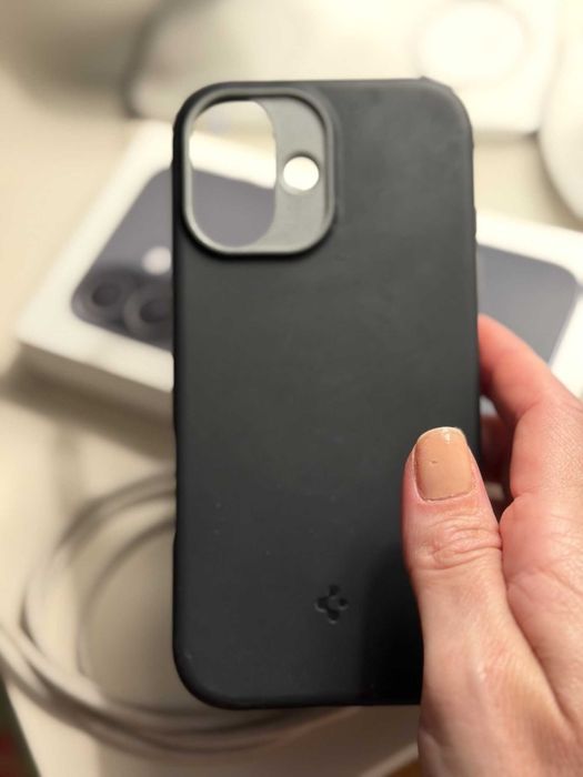 iPhone 17 256GB Black – Como Novo + Garantia FNAC (Bateria 100%)
