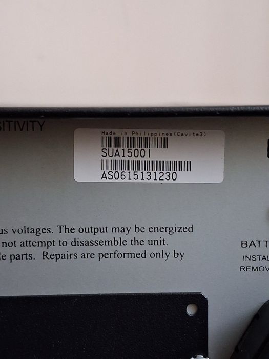 Безперебійник інвертор ДБЖ APC Smart UPS 1500 чистий синус