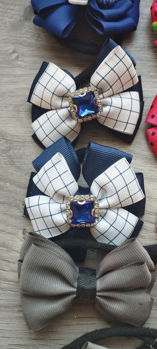 Резинка для волосся. Закладка, резинка