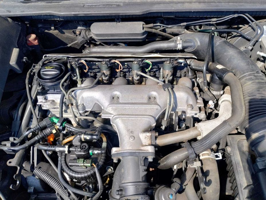 Silnik pompa wtryski komplet Peugeot Citroen  2.2HDI 4HX , Części