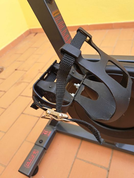 bicicleta estática indoor domyos