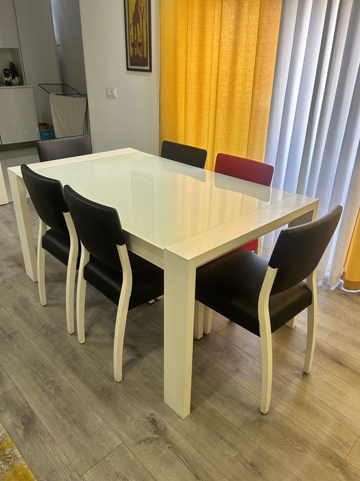 Mesa de jantar e cadeiras Antarte