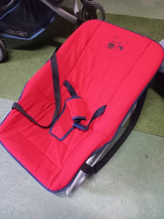 Carrinho Bebé, cadeira e espreguicadeira