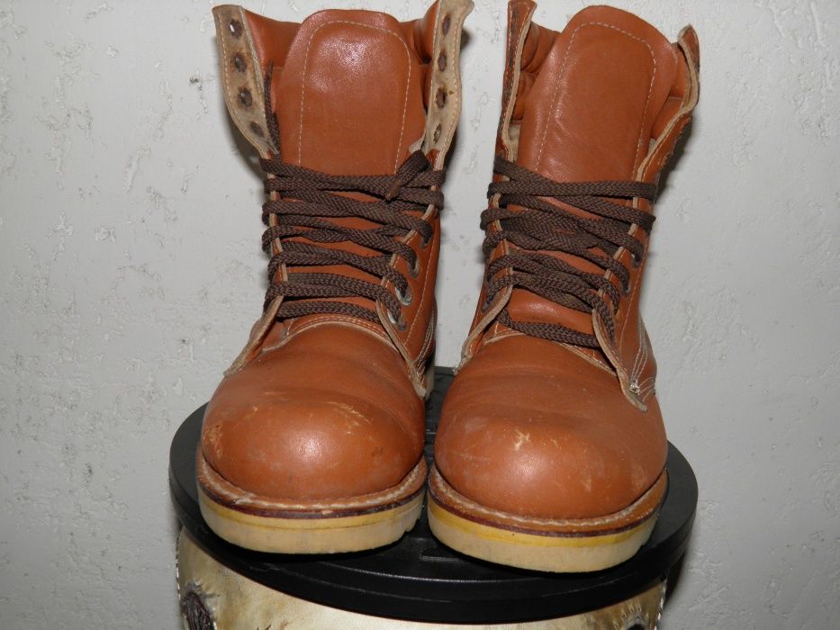 Military Glany /10 dziurek/ 38. Skóra naturalna.