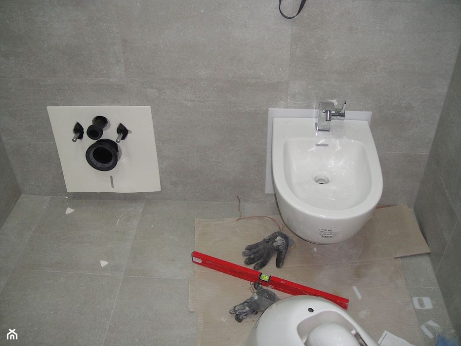 Hydraulik | Tanio I blisko | 24h Warszawa | Awarie | Wod-Kan | Montaż WC
