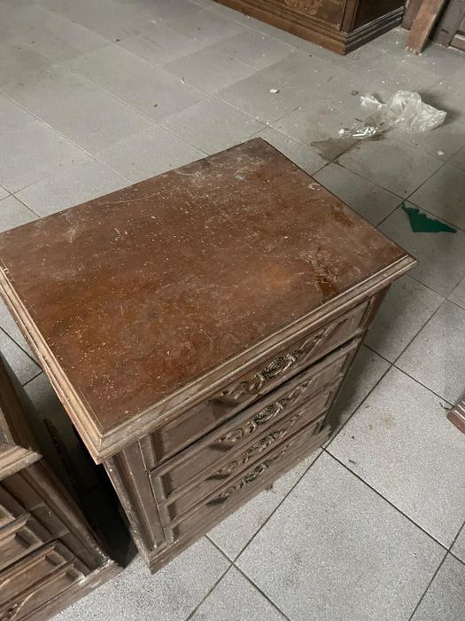 Mesas de cabeceira madeira maciça