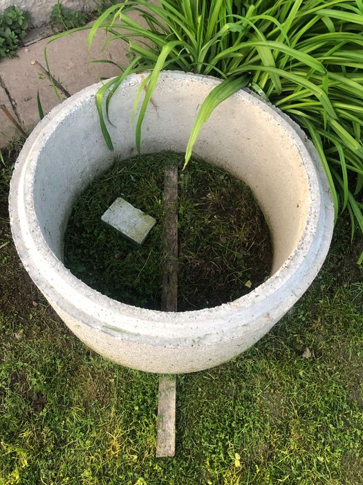 Половина кільця на колодязь