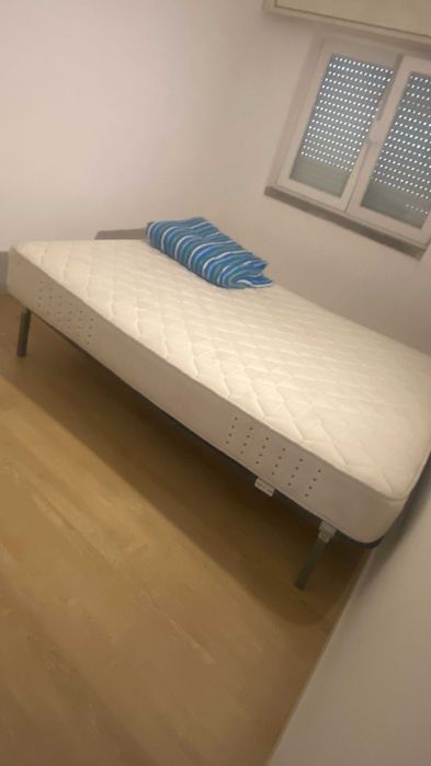 Colchão + estrado 195 x 140
