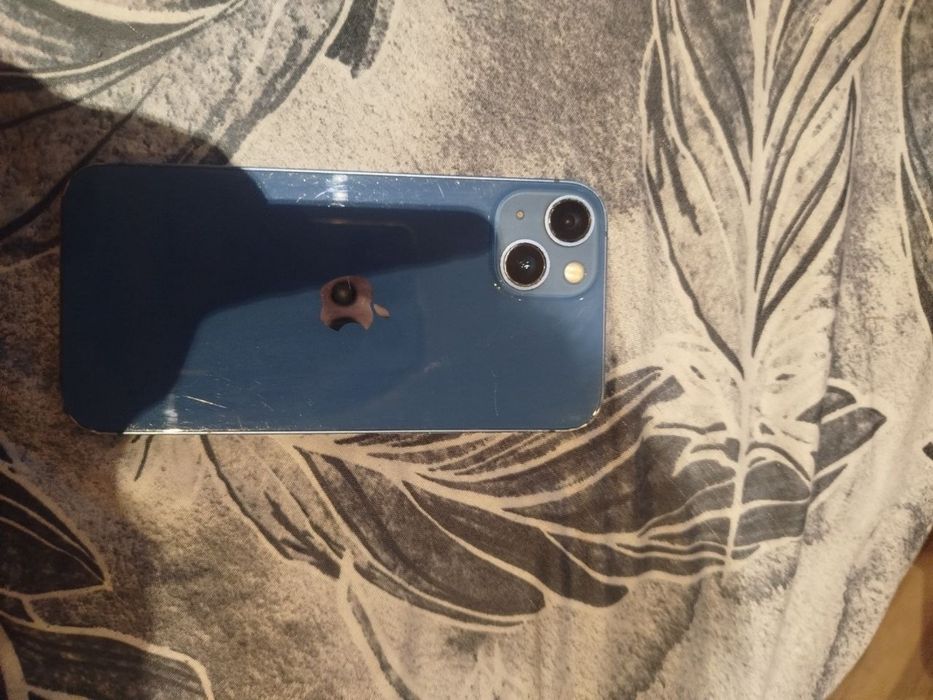Sprzedam lub wymienię iPhone'a 13 128GB