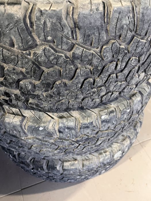 Продам шини в доброму стані