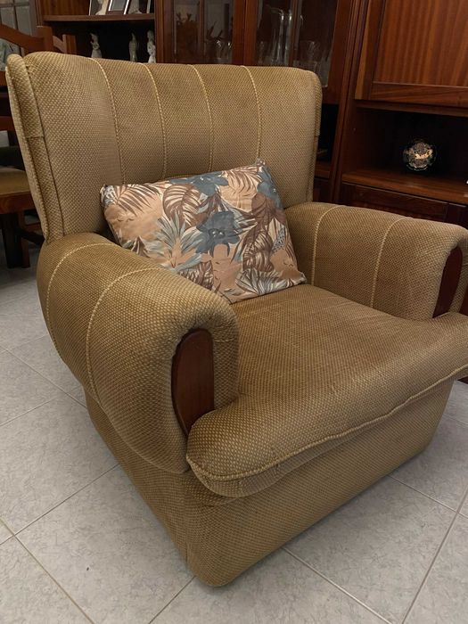 2 Sofás individuais