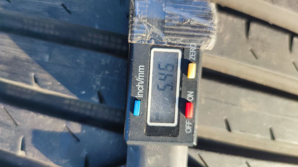 opony lato 215x55x16 MAXXIS 2szt 300zł 2020r