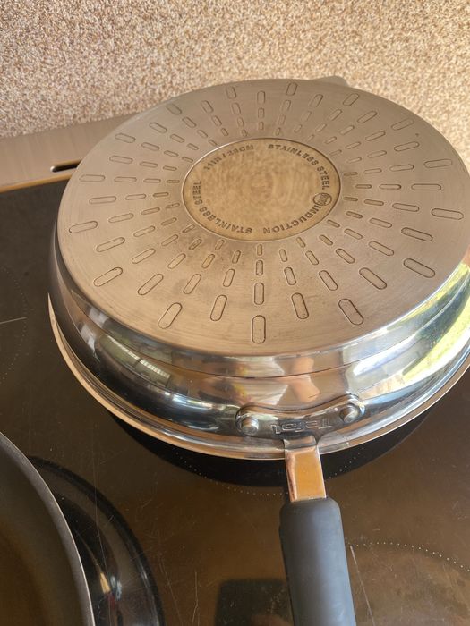 Сковорідки Tefal б/у — у хорошому стані
