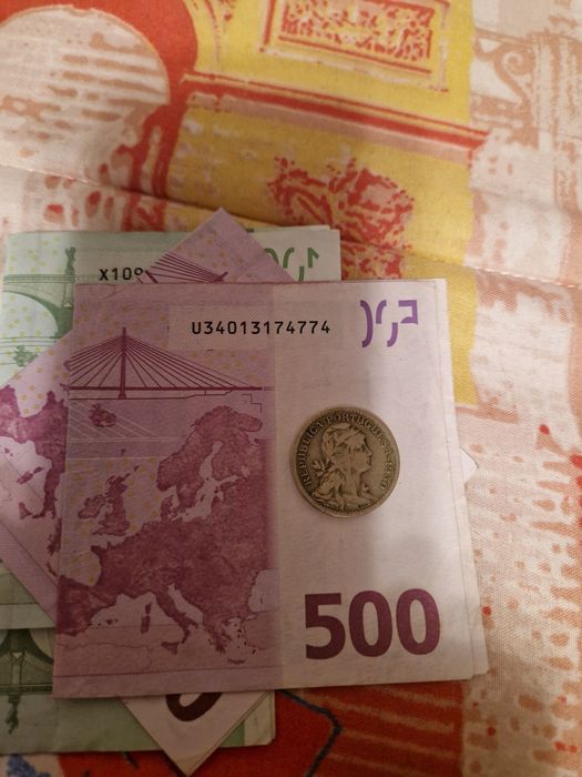 50 centavos      .