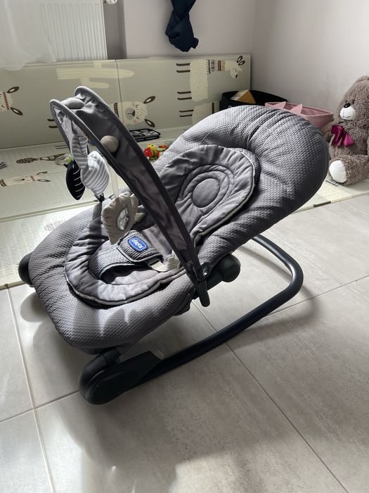 Дитячий шезлонг Chicco hoopla