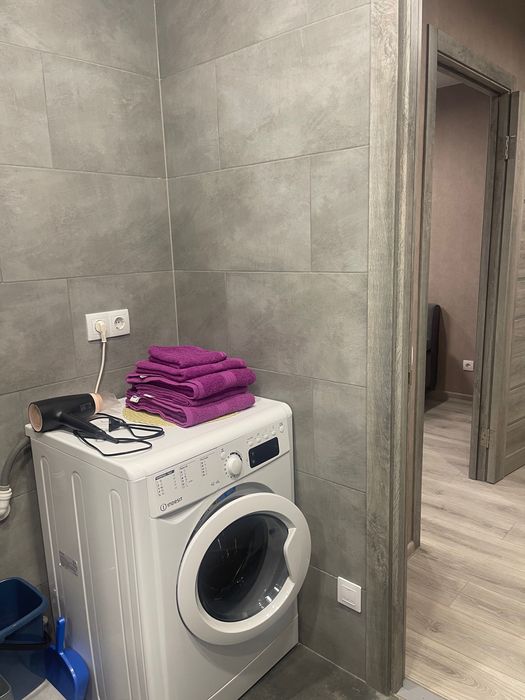 Здам квартиру подобово Симоненка 107 А