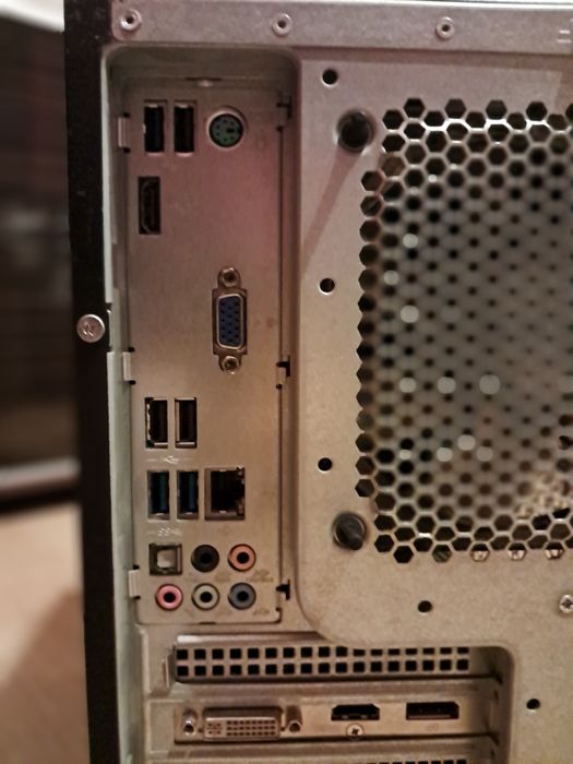 Komputer do gier + monitor Acer – i5, GTX 970, 12GB RAM