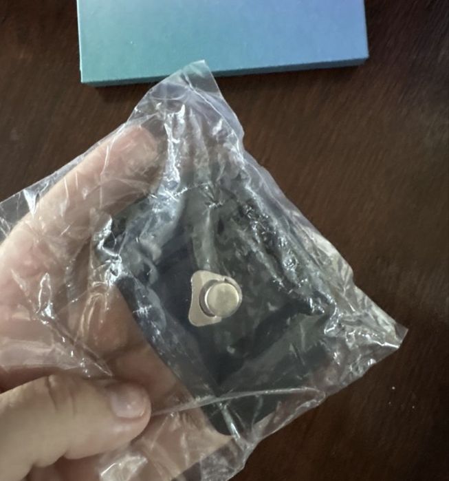 Штатив для фотоапарата Polaroid