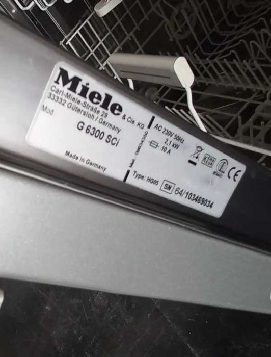 Вбудована посудомийна машина миле
Miele G 6300 SCi