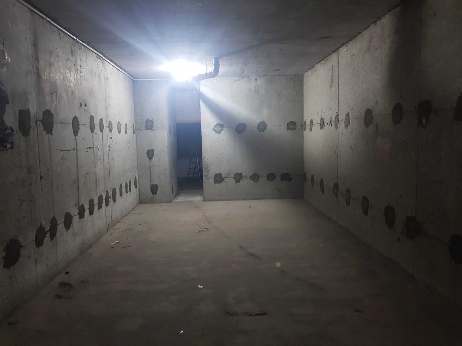 Wynajmę magazyn, lokal użytkowy, piwnicę 70m2 Kraków, Swoszowice